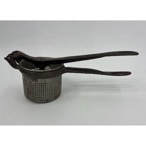 King Seamless Cup Press Potato Ricer Masher Farmhouse Kitchen Tool Country Decor